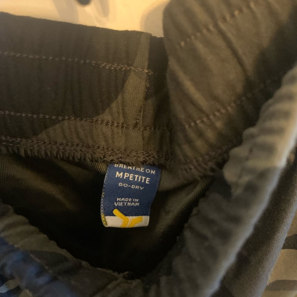 Camo Joggers - Picture 2 of 2